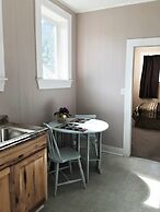 Brown and Hawkins Historical Apartments