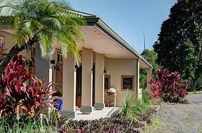 Mahana House Country Inn