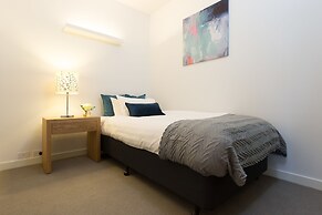 Wyndel Apartments St Kilda Views