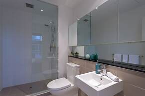 Wyndel Apartments St Kilda Views