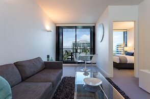 Wyndel Apartments St Kilda Views