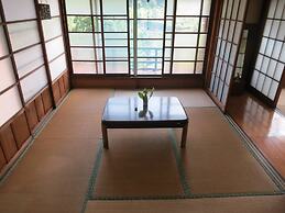 Guest House Nishiki - Hostel