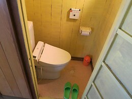 Guest House Nishiki - Hostel