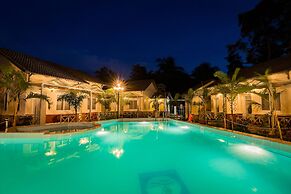 Blue Paradise Resort