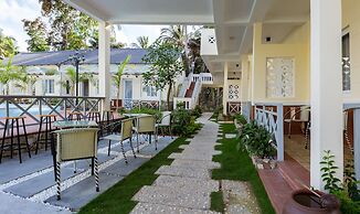 Blue Paradise Resort