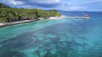 Gangga Island Resort & Spa