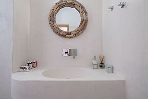 Santorini Crystal Blue