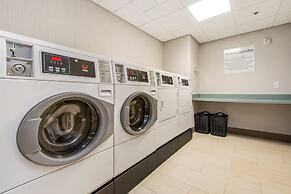 Holiday Inn Express & Suites Carrollton West by IHG