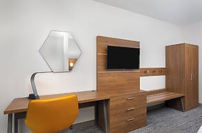 Holiday Inn Express & Suites Carrollton West by IHG