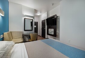 Motel 6 Poplar Bluff, MO