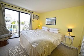 Harbour Bay 19 2 Br townhouse by RedAwning