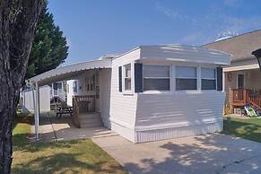 Montego Bay - Peachtree Road 122 3 Bedroom Home by RedAwning