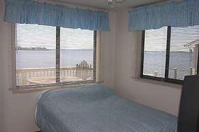 Montego Bay - South Ocean Drive 203 3 Bedroom Home by RedAwning