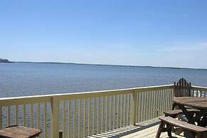 Montego Bay - South Ocean Drive 203 3 Bedroom Home by RedAwning