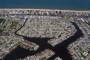 Montego Bay - South Ocean Drive 203 3 Bedroom Home by RedAwning