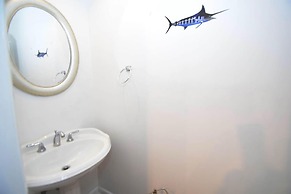 Crab Harbour 4 3 Bedroom Townhouse by RedAwning