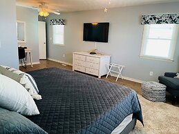 3/4 Time - 4 Br Home