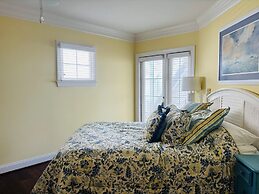 Inn Between 6 Bedroom Home by RedAwning