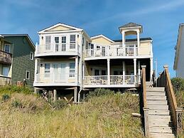 Inn Between 6 Bedroom Home by RedAwning