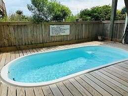 Inn Between 6 Bedroom Home by RedAwning