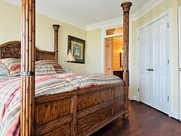 Inn Between 6 Bedroom Home by RedAwning