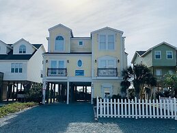 Inn Between 6 Bedroom Home by RedAwning