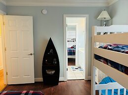 Inn Between 6 Bedroom Home by RedAwning