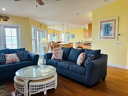 Inn Between 6 Bedroom Home by RedAwning