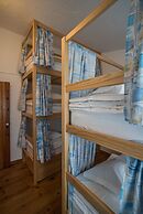 Ericeira Villa Surf Camp Hostel