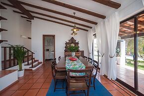 Ericeira Villa Surf Camp Hostel