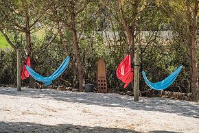 Ericeira Villa Surf Camp Hostel