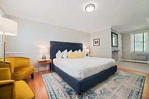 Seven Hills Inn