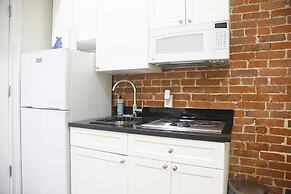 The Nomad Suites & Apartments