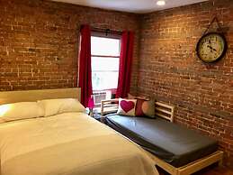 The Nomad Suites & Apartments