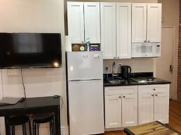 The Nomad Suites & Apartments