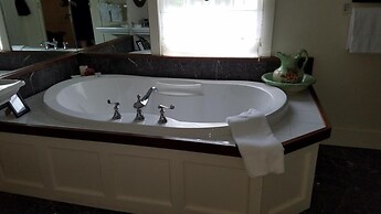 Hartwell House Inn