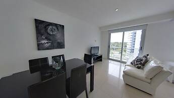 Arenas del Mar Apartments