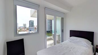 Arenas del Mar Apartments