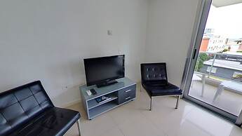 Arenas del Mar Apartments