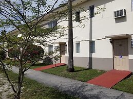 Parkway Inn Airport Motel Miami