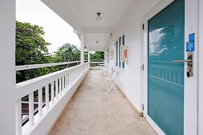 Serenity Rincon Guesthouse