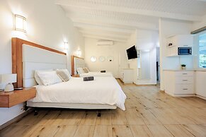 Serenity Rincon Guesthouse