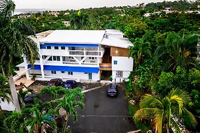 Serenity Rincon Guesthouse