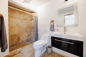 Serenity Rincon Guesthouse