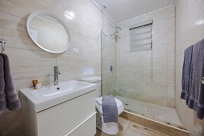 Serenity Rincon Guesthouse