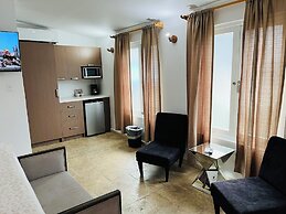 Serenity Rincon Guesthouse