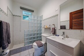 Serenity Rincon Guesthouse