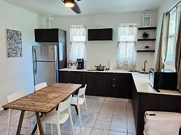 Serenity Rincon Guesthouse