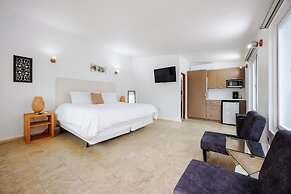 Serenity Rincon Guesthouse