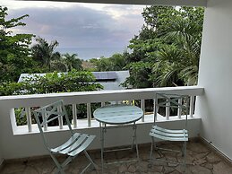 Serenity Rincon Guesthouse